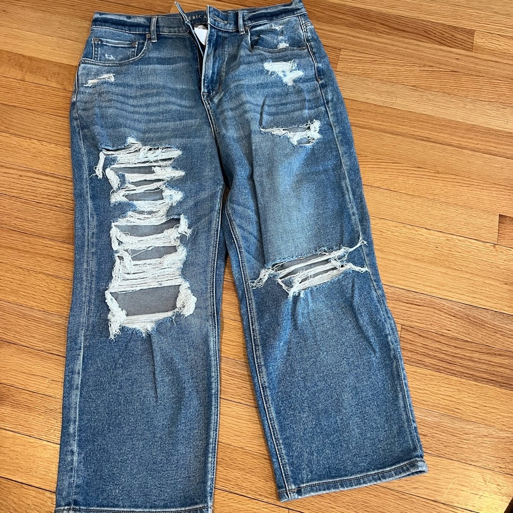 NWT AMERICAN EAGLE JEANS